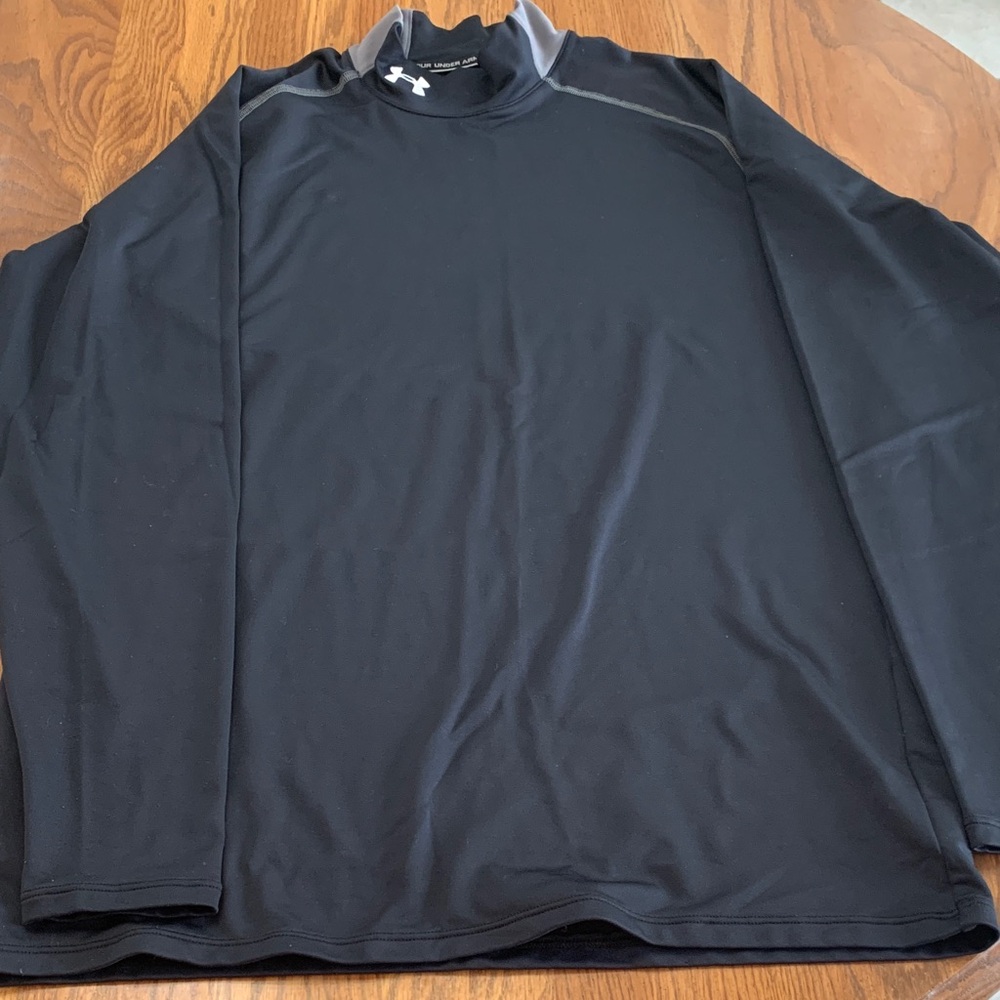 Under Armour Black Performance Top